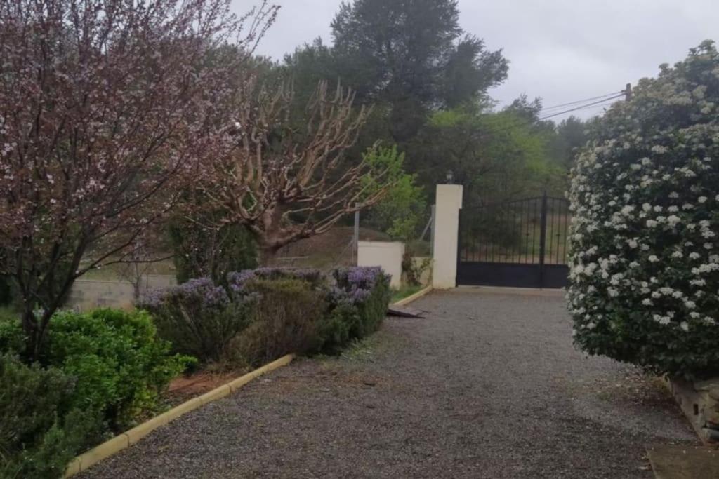 Willa Casa Junto Al Lago Jérica Zewnętrze zdjęcie